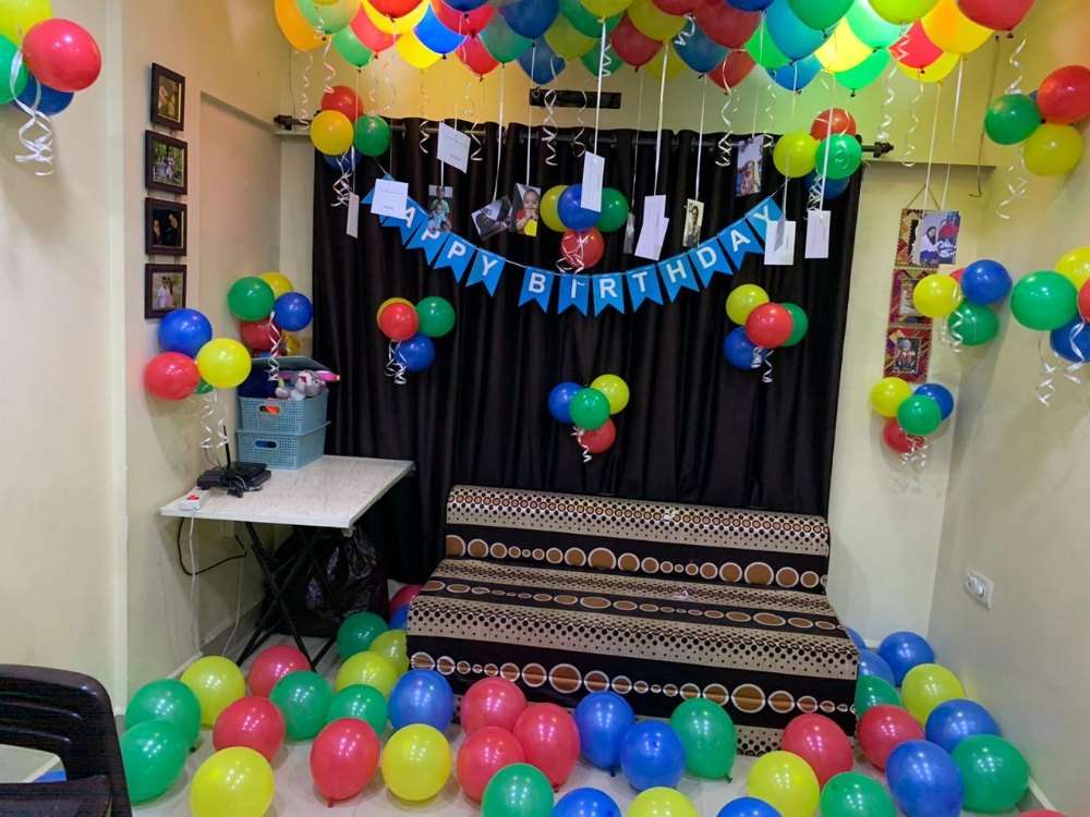 Homemade Simple Balloon Decoration For Birthday
