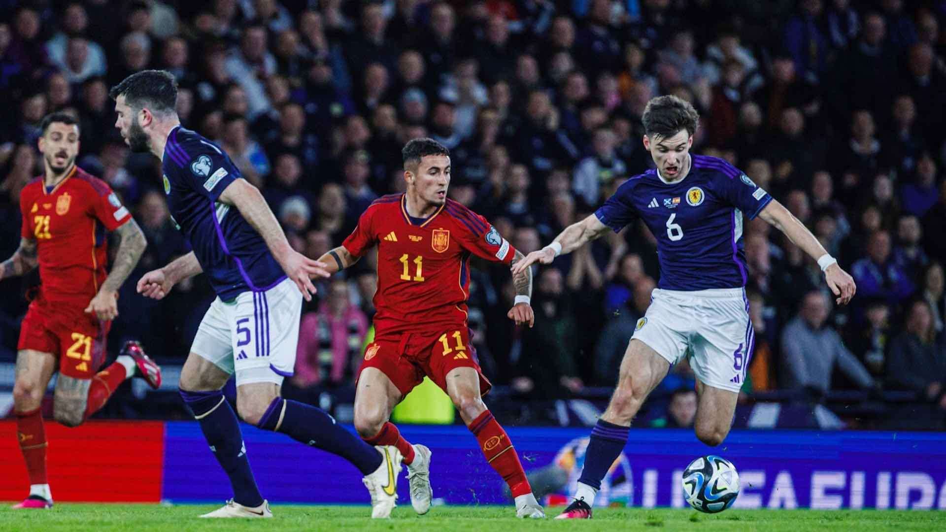 İskoçya, Euro 2024 elemelerinde İspanya'yı 2-0 yenerek büyük üzüntü yaşadı.