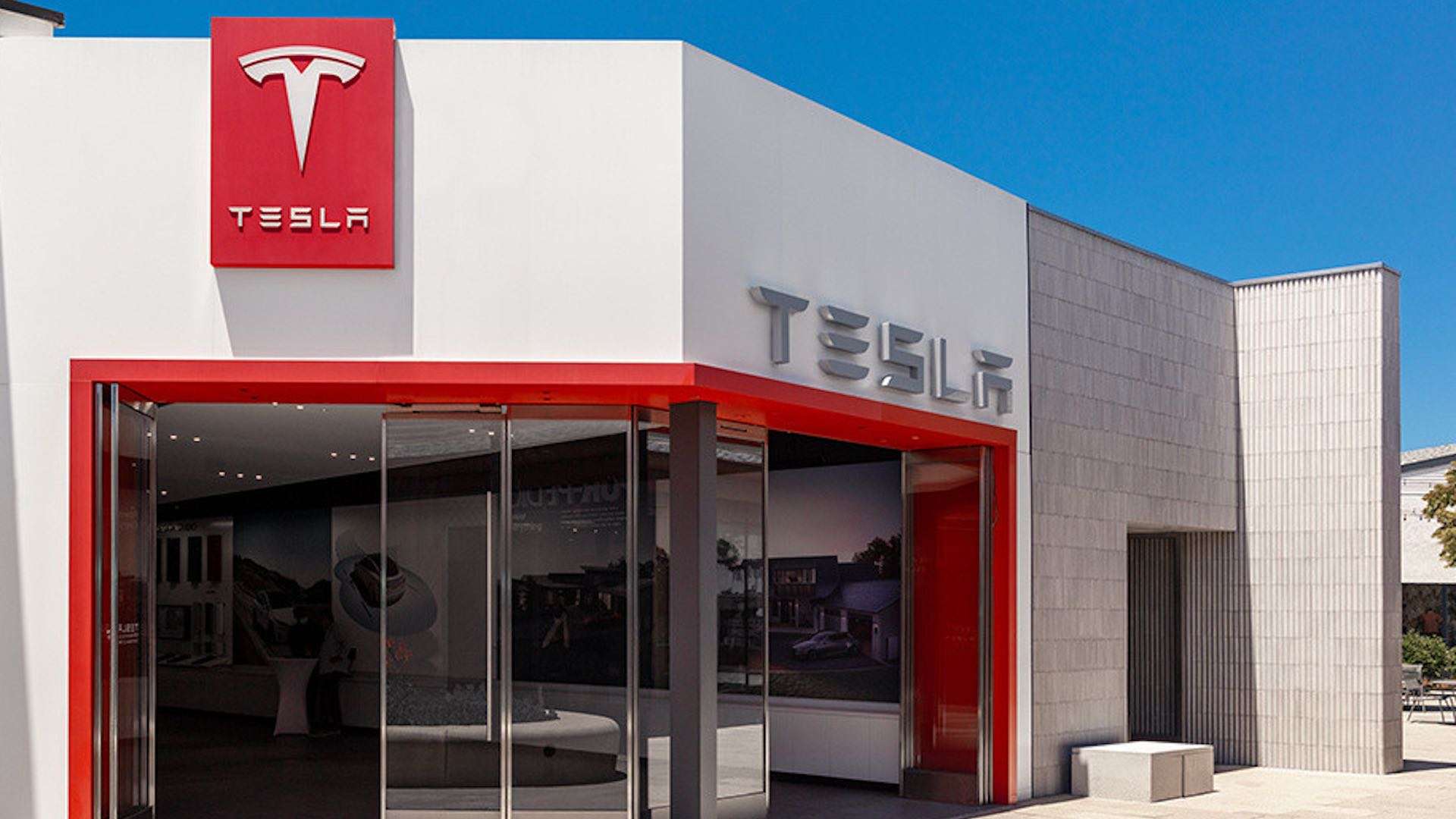 Short sellers made $15 billion in profits betting against Tesla