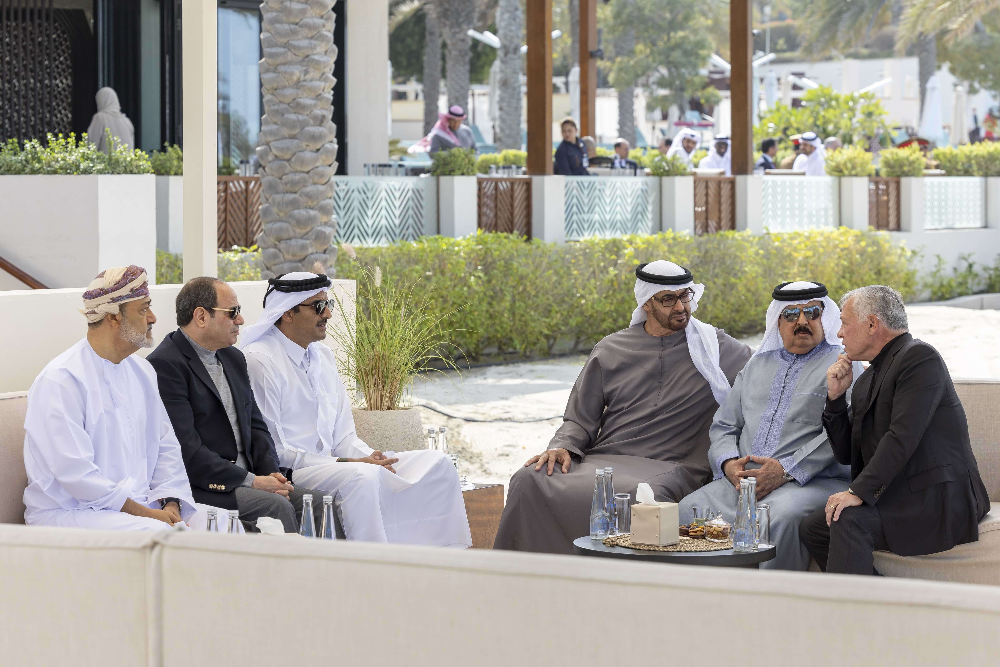 أبوظبي تستضيف لقاء تشاوريا لقادة 6 دول عربية