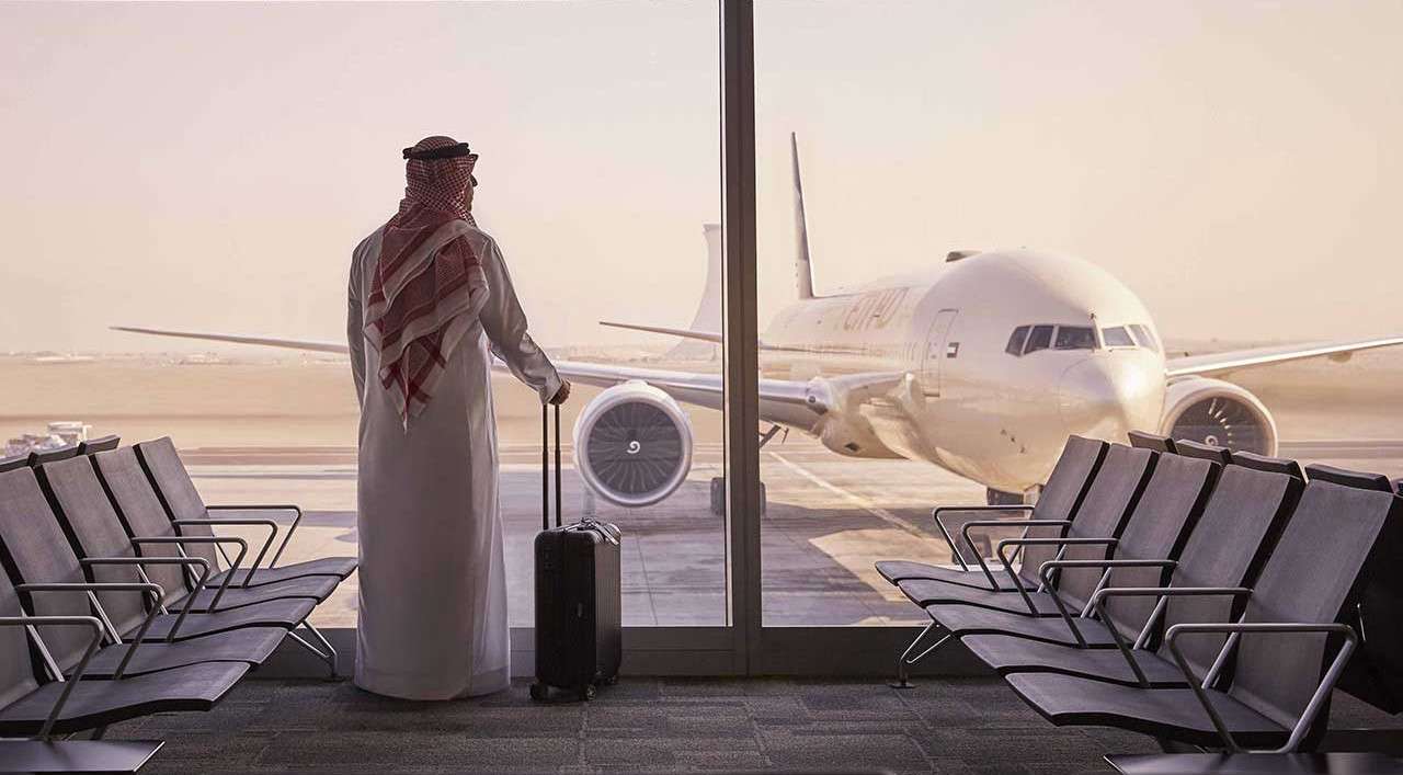 مطارات أبوظبي تستقبل 15.9 مليون مسافر في 2022
