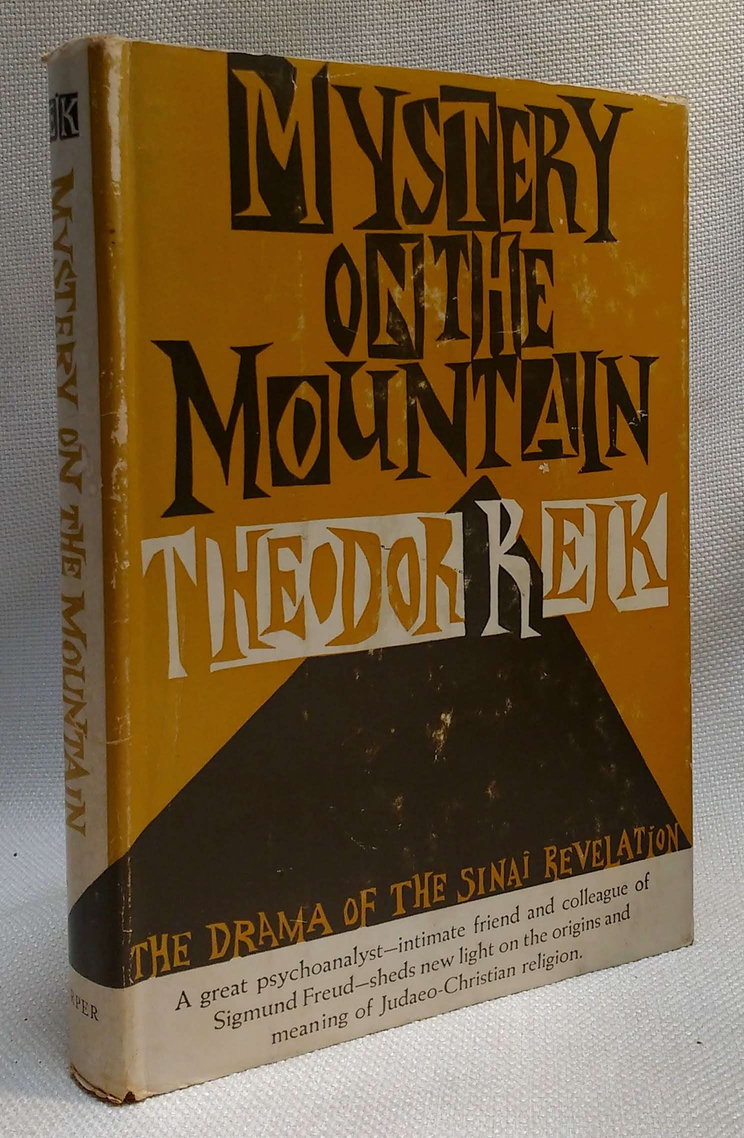 Image for Mystery On The Mountain: The Drama Of The Sinai Revelation