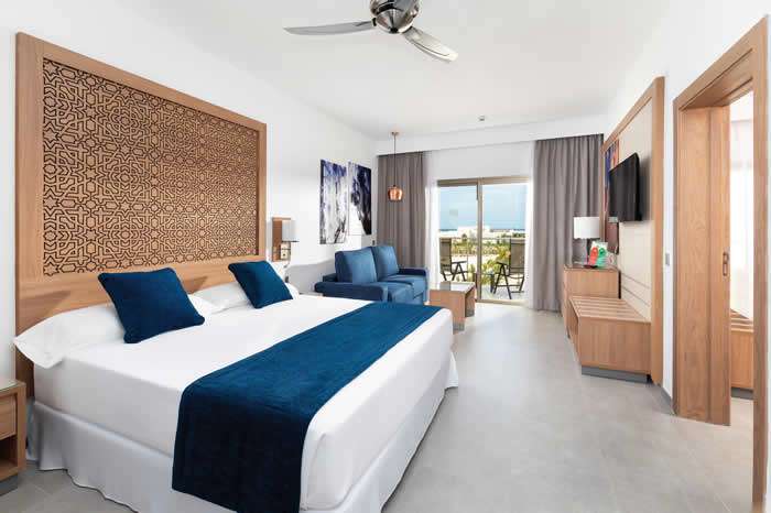 Dos nuevos hoteles de la cadena RIU reabren en Cabo Verde