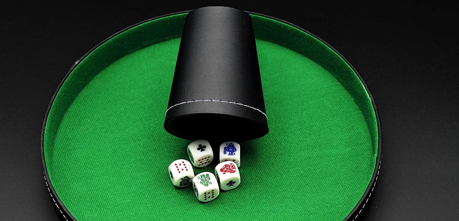How To Use Poker Dice