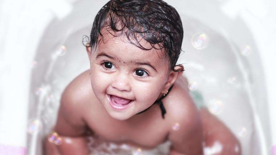 The wonderful world of bubble baths that are safe for babies, where every fizzing bubble brings happiness, and every splash is full of loving care. Kids and their parents enjoy bath time together because it's more than just a routine; it's a great time to connect and learn. In this loving place, picking the best bubble bath is very important, and safety comes first.

When we make our baby-safe bubble bath, we take great care to protect babies' sensitive skin. Everything about bath time has been carefully chosen, from the tear-free formula to the soothing scent. We know how important it is to keep your baby's skin in balance, which is why our mild bubble bath gets rid of dirt without removing essential oils.

Our safe bubble bath doesn't have any added scents or sulfates because we care about your baby's health. No matter how sensitive your skin is, our product will make you feel great because it is safe. Every bubble that dances in the water makes it a loving place for your baby, and it leaves their skin clean, refreshed, and beautifully smooth.
