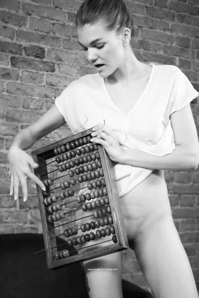 Tanja K - Set 2 - Soviet Collection - Abacus Soviet Calculator 5