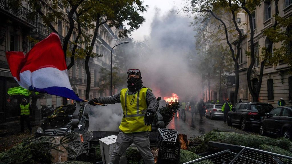 Чем протесты в Париже отличаются от Майдана 