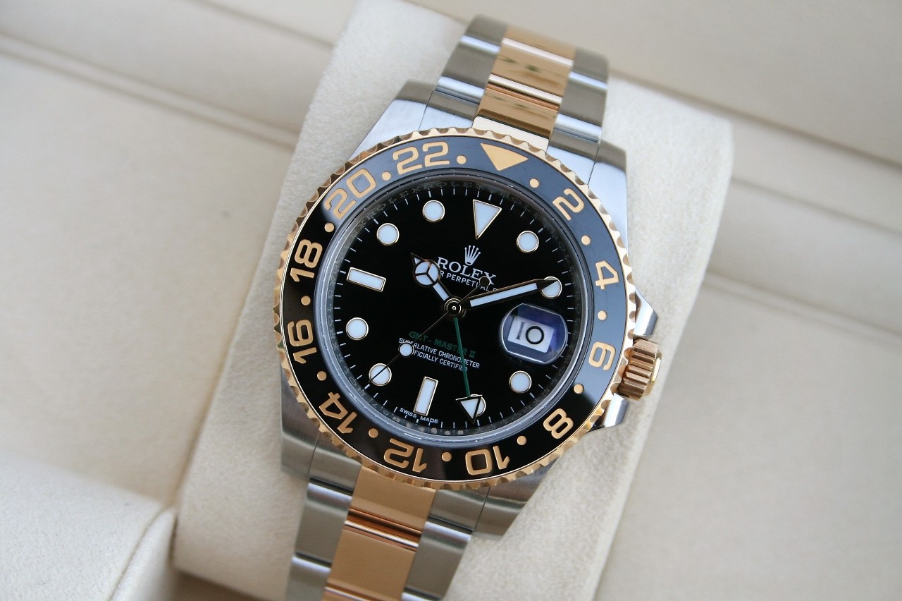 WatchNet: Luxury Time: FS: Rolex 116713 GMT Master II 18K/SS Watch