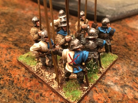 28mm Perry Miniatures War of the Roses. I feel like I've pushed through  the burnout and I'm almost there! : r/wargaming