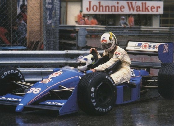 Grande Prêmio de Mônaco de 1988: o sueco Stefan Johansson e o italiano Andrea de Cesaris