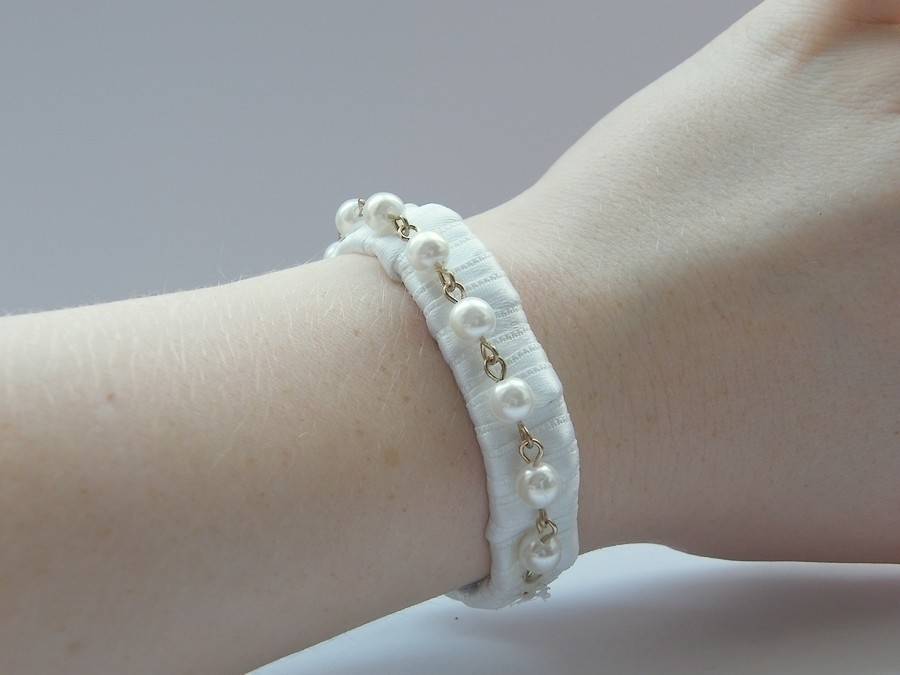 How To Make A Pearl Bracelet