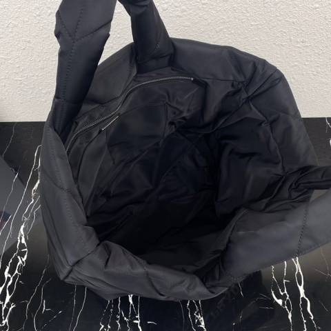 Túi đeo chéo Prada tote siêu cấp canvas màu đen size 40cm