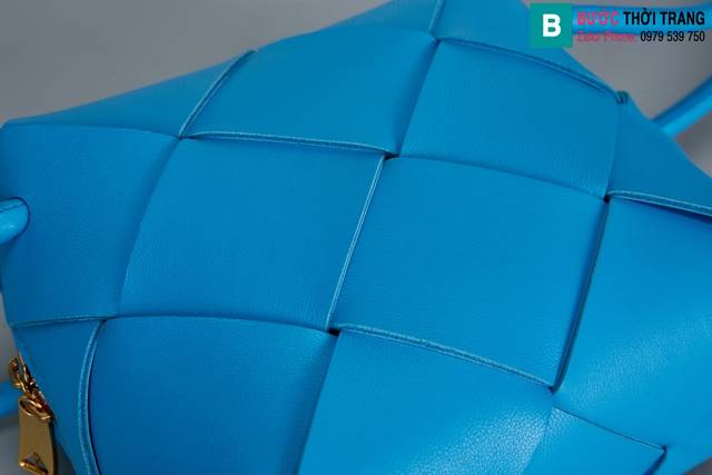 Túi xách Bottega Veneta Intreccio siêu cấp da bê màu xanh size 14cm