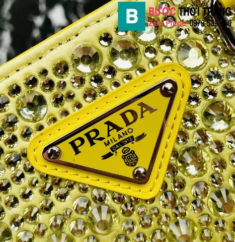 Túi xách đính đá Prada siêu cấp da bê màu vàng size 15cm 
