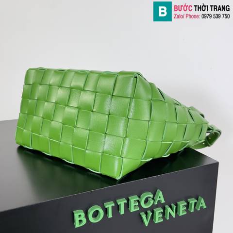 Túi xách Bottega Veneta Bowling siêu cấp da bê màu green size 28cm