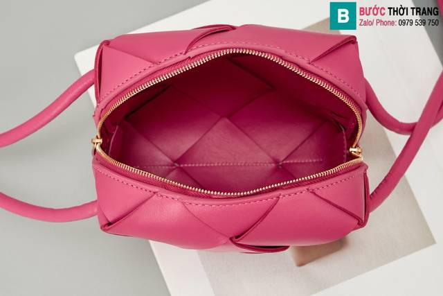 Túi xách Bottega Veneta Intreccio siêu cấp da bê màu hồng size 14cm