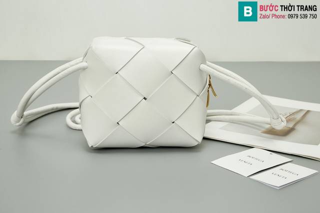 Túi xách Bottega Veneta Intreccio siêu cấp da bê màu trắng size 14cm 