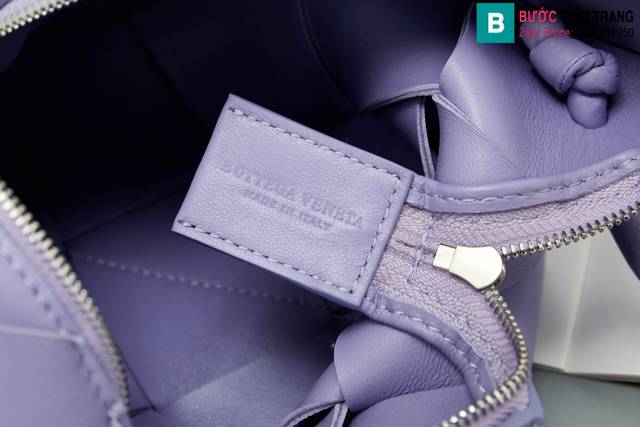 Túi xách Bottega Veneta Intreccio siêu cấp da bê màu tím size 14cm
