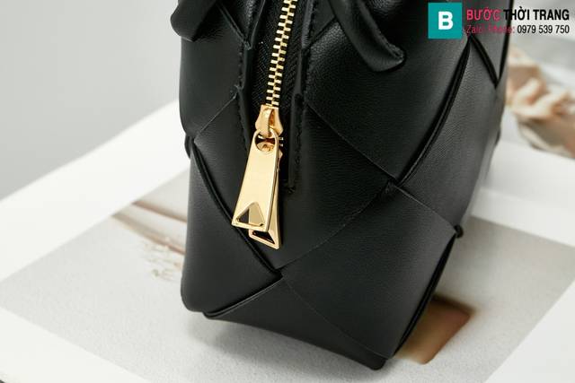 Túi xách Bottega Veneta Intreccio siêu cấp da bê màu đen size 14cm