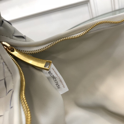 Túi xách Bottega Veneta hobo bag cao cấp da bê màu trắng size 46cm