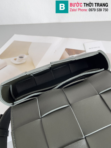Túi xách Bottega Veneta Cassette mini siêu cấp da bê màu đen size 17.5cm
