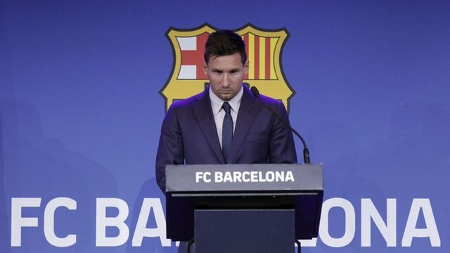 Triste despedida de Leo Messi del Barcelona