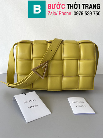 Túi xách Bottega Veneta Cassette bag cao cấp da bê màu vàng size 26cm
