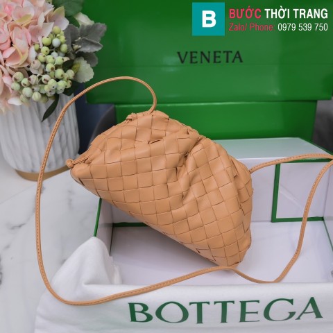 Túi xách Bottega Veneta the pouch cao cấp da bê màu hồng nude size 23cm