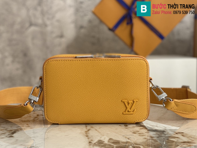 Túi đeo chéo Louis Vuitton Alpha Wearable siêu cấp da bê màu vàng size 18.5cm
