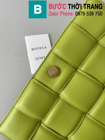 Túi xách Bottega Veneta Cassette bag cao cấp da bê màu xanh nõn chuối size 26cm
