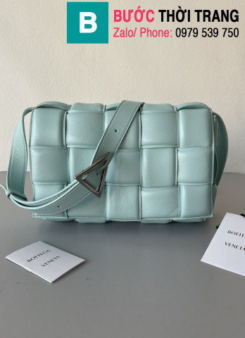 Túi xách Bottega Veneta Cassette bag cao cấp da bê màu xanh nhạt size 26cm