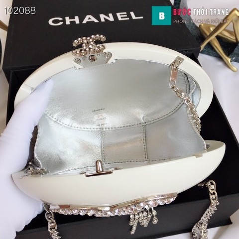 Túi Xách Chanel Elip đính ngọc và tua rua siêu cấp màu trắng size 17cm