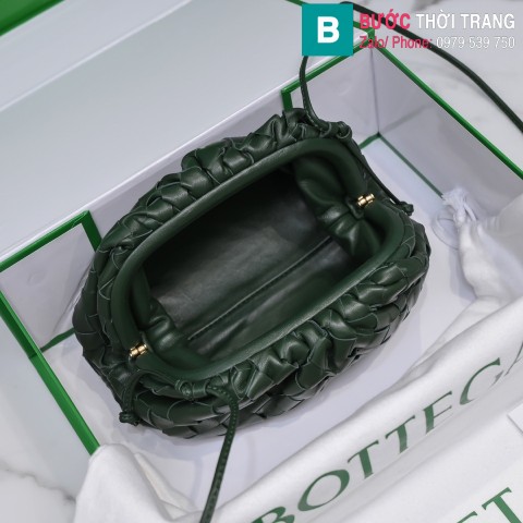 Túi xách Bottega Veneta the pouch cao cấp da bê màu rêu size 23cm