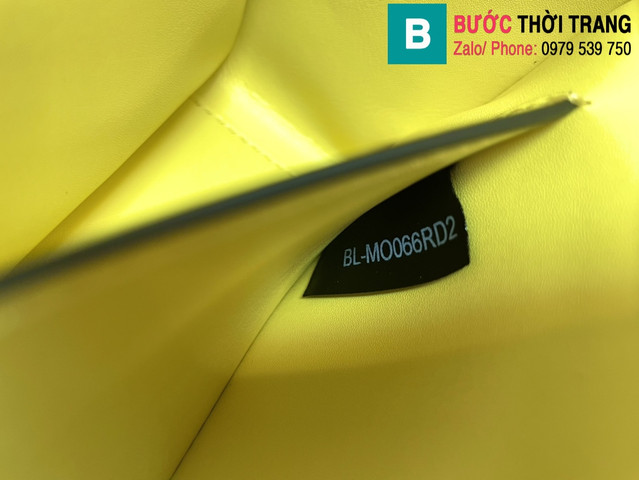 Túi xách Valentino VLogoSignacar siêu cấp da bê màu vàng size 27cm 