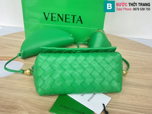 Túi xách Bottega Veneta cao cấp da bê màu xanh size 18cm