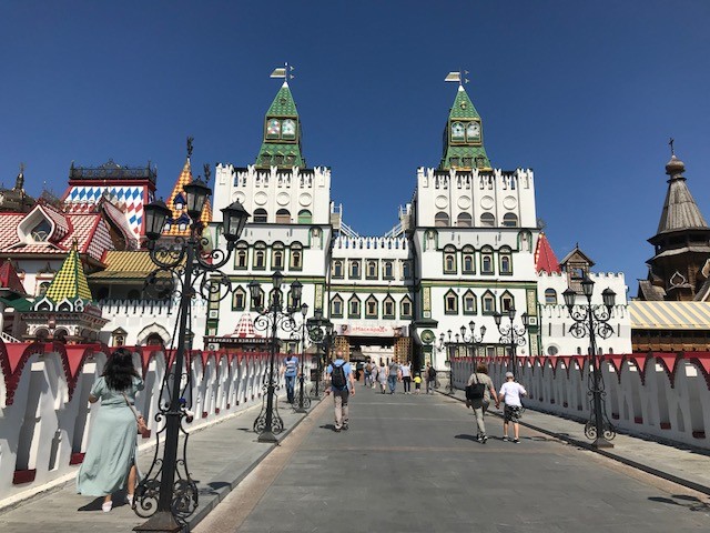 MOSCU Y SAN PETERSBURGO - Blogs de Rusia - Dia 2: Mercado Izmailova, Kremlin, Cristo Salvador y Zamoskvorechye (1)