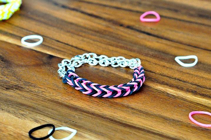 How To Tie Rainbow Loom Without Clip