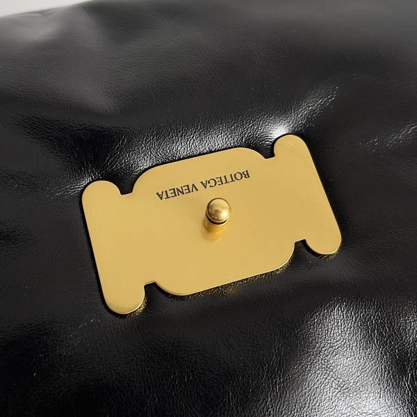 Túi xách Bottega Veneta siêu cấp da bò màu đen size 29cm 