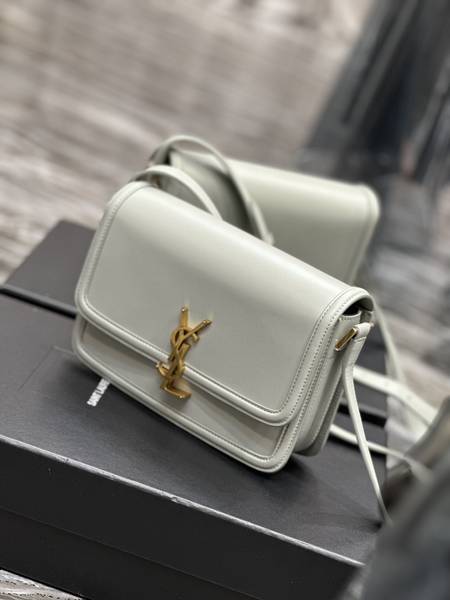 Túi xách Saint Laurent Solferino Box siêu cấp da bê màu trắng size 23cm