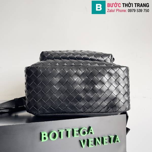 Ba lô Bottega Veneta siêu cấp da bê màu đen size 30cm 