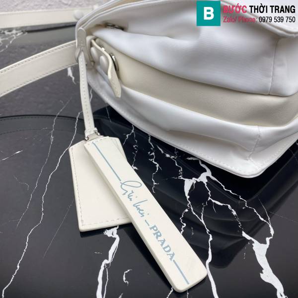 Túi xách Prada siêu cấp da bê màu trắng size 30cm