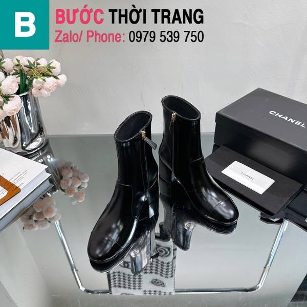 Boot Chanel da màu đen đế vuông cao 4.5cm