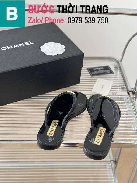 Dép xỏ ngón Chanel Double -layer đính logo màu đen