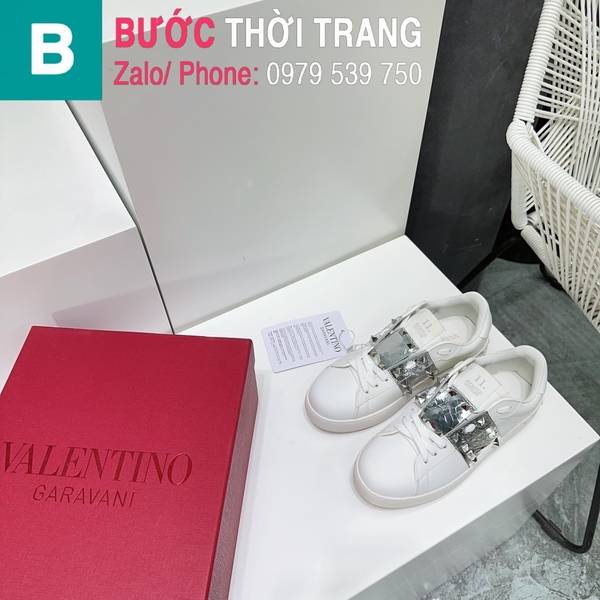 Giày thể thao Valentino màu trắng viền bạc
