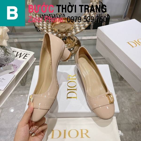 Giày cao gót Dior mũi tròn gắn logo gót trụ cao 3.5cm màu be