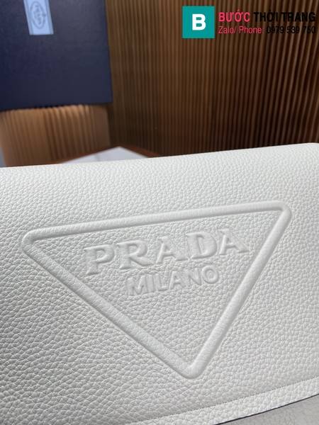 Túi xách Prada siêu cấp da bò màu trắng size 22cm