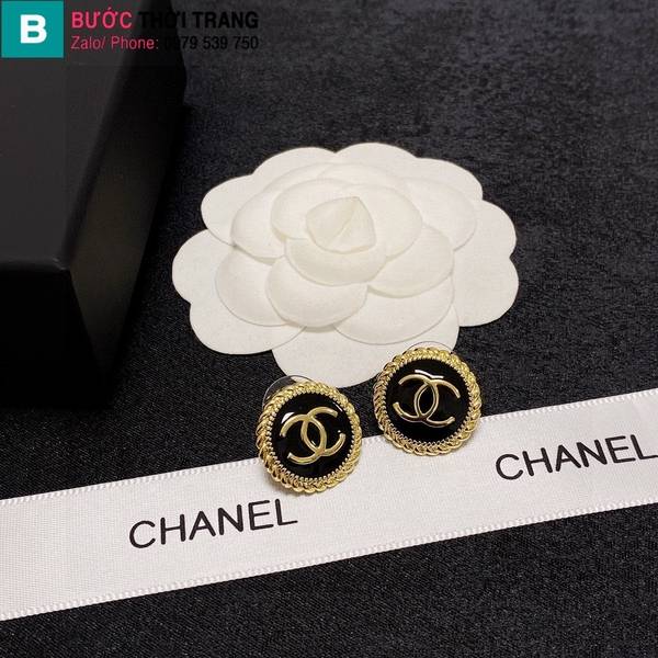 Bông tai Chanel hình tròn