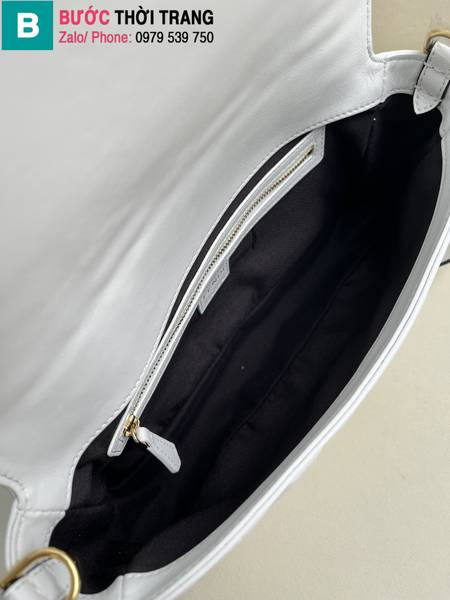 Túi xách Fendi Baguette siêu cấp da cừu màu trắng size 27cm