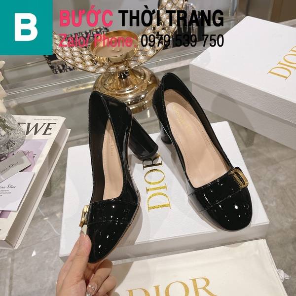 Giày cao gót Dior mũi tròn gắn logo gót trụ cao 8.5cm màu đen