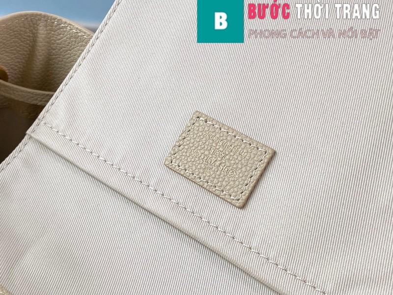 Túi Xách LV Louis Vuitton Montsouris Backpack siêu cấp màu trắng ngà size 27.5cm - M45397